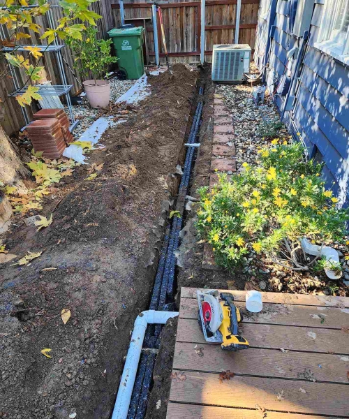 House draiange with downspouts integrated_1_ Drainage_Technology_Solutions_1 House draiange with downspouts integrated_1_ Drainage_Technology_Solutions_1